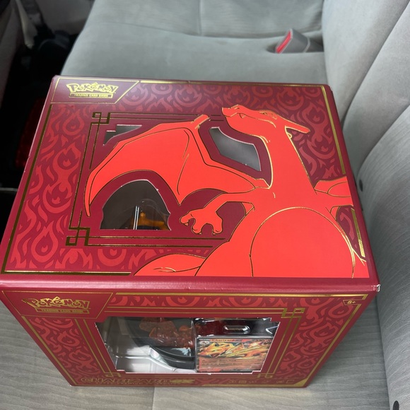 Pokemon Charizard Ex Super Premium Collection - Picture 5 of 5